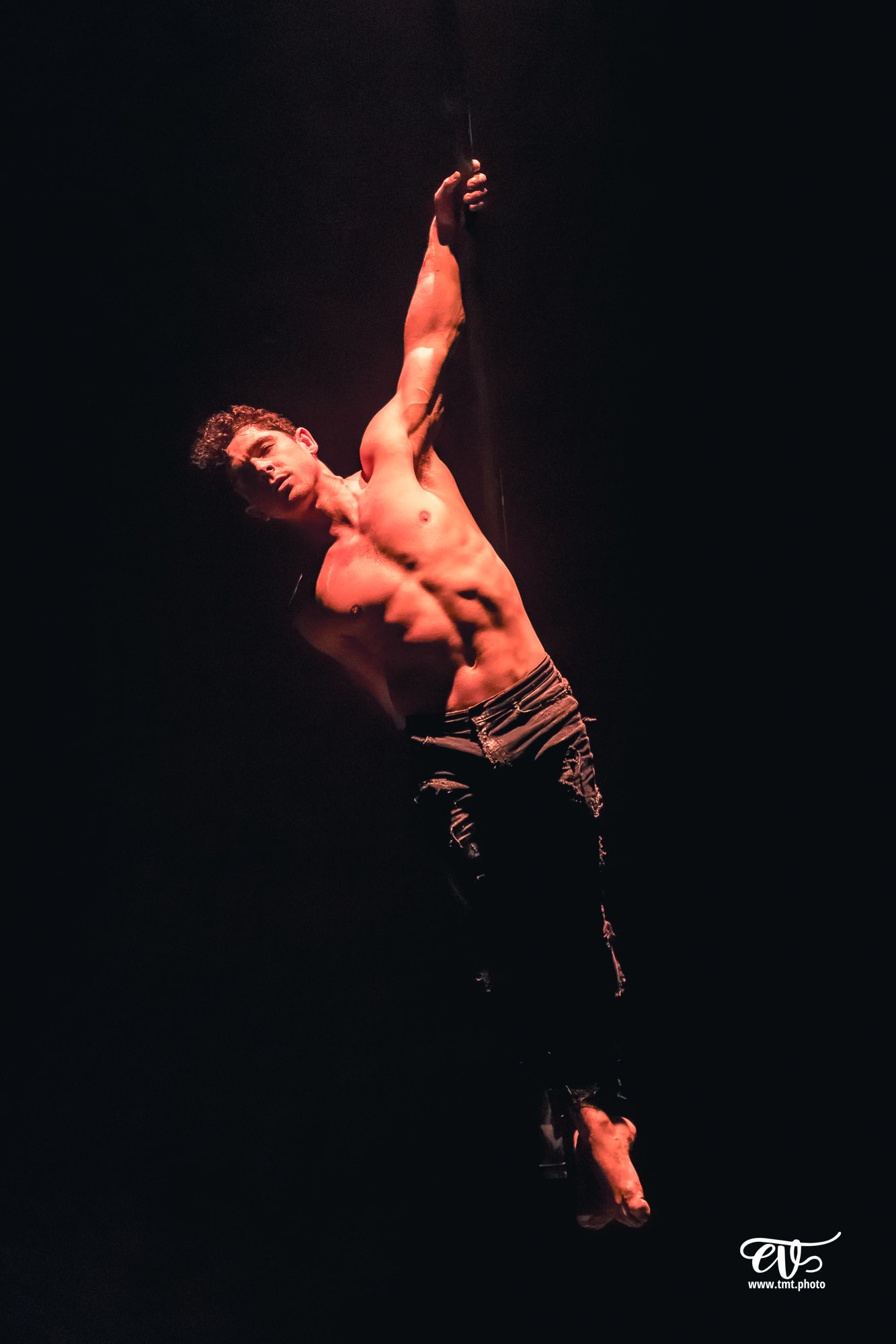 PARADISUM (CIE RECIRQUEL)